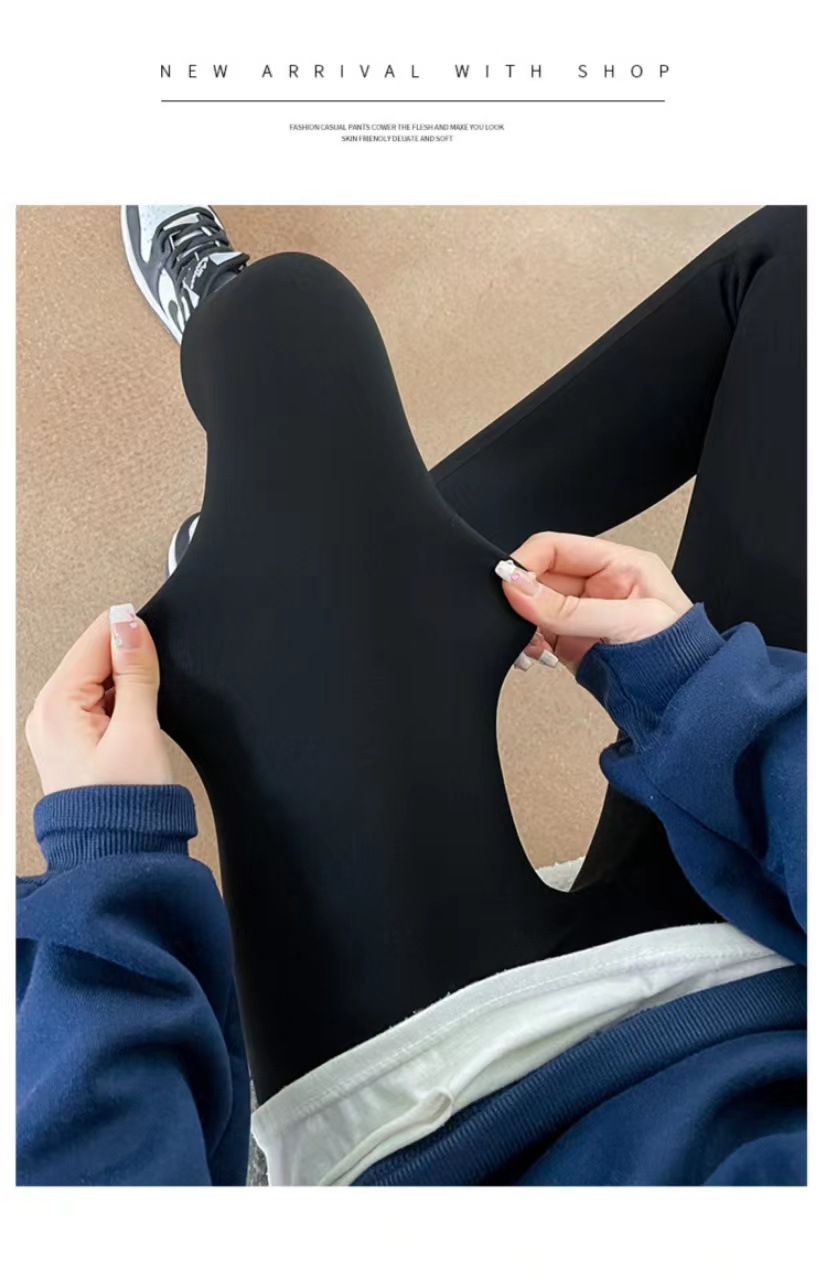 2023 new style of outerwear shark pants for women, high-waisted stretch tight, hip-lifting and slimming yoga Barbie pants leggings pic 2