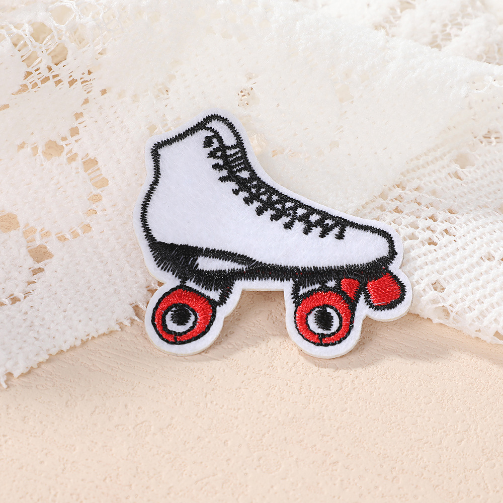 现代卡通刺绣外套T恤羽绒服胸贴包包装饰布贴衣服辅料童装补丁详情17