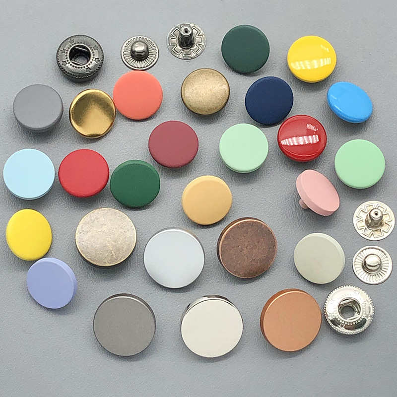 LOGO concave and convex zinc alloy round and square light gold hanging plated four-piece buckle metal buckle wholesale from four-piece buckle manufacturer pic 7