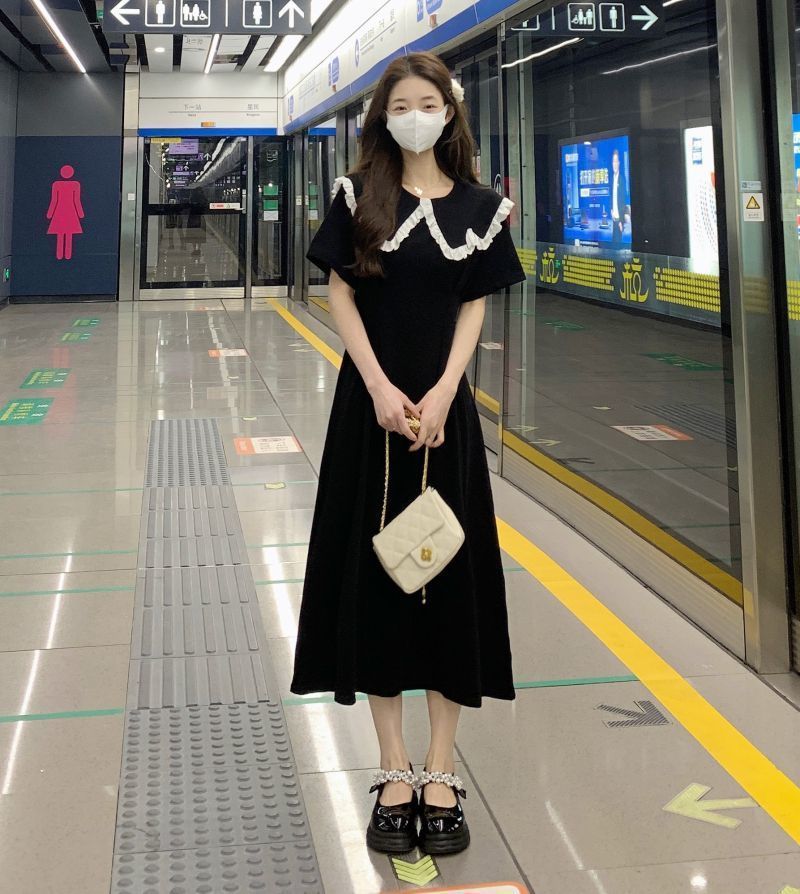法式减龄娃娃领连衣裙大码夏装胖妹妹显瘦遮肉赫本风气质黑色长裙详情2
