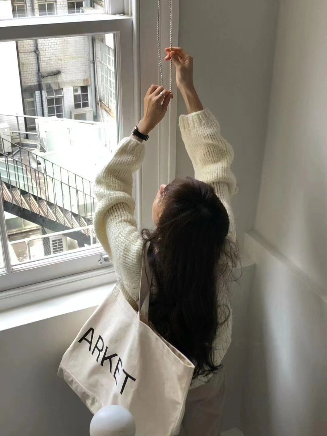 2023 in-stock Handongdaemun autumn/Winter new oun*e round-neck handcrafted pullover loose wool casual sweater top pic 37