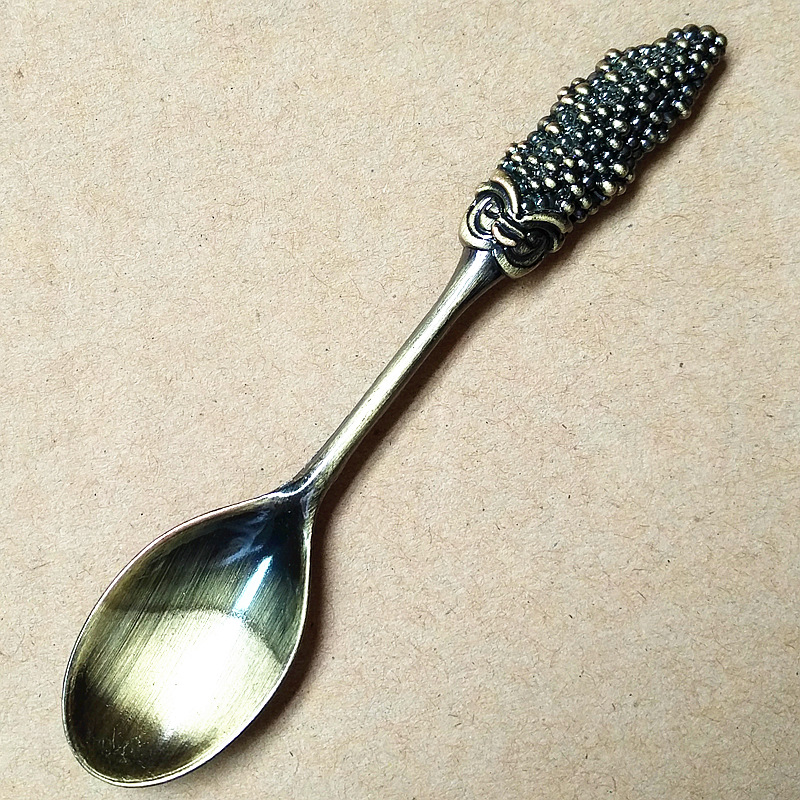 Retro European court tableware 6-piece set: fruit fork, cake fork, pomegranate flower, coffee spoon, small spoon, gold and silver, bronze, dessert spoon, dessert fork, coffee mixing spoon, tableware, ice cream spoon, fork spoon pic 35