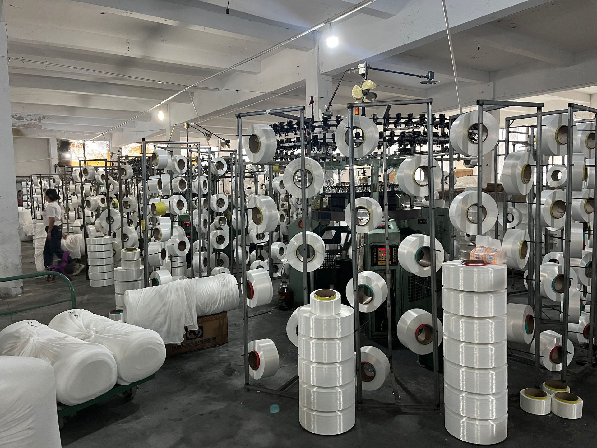 lADPJwnIycDasWfNC9DND8A_4032_3