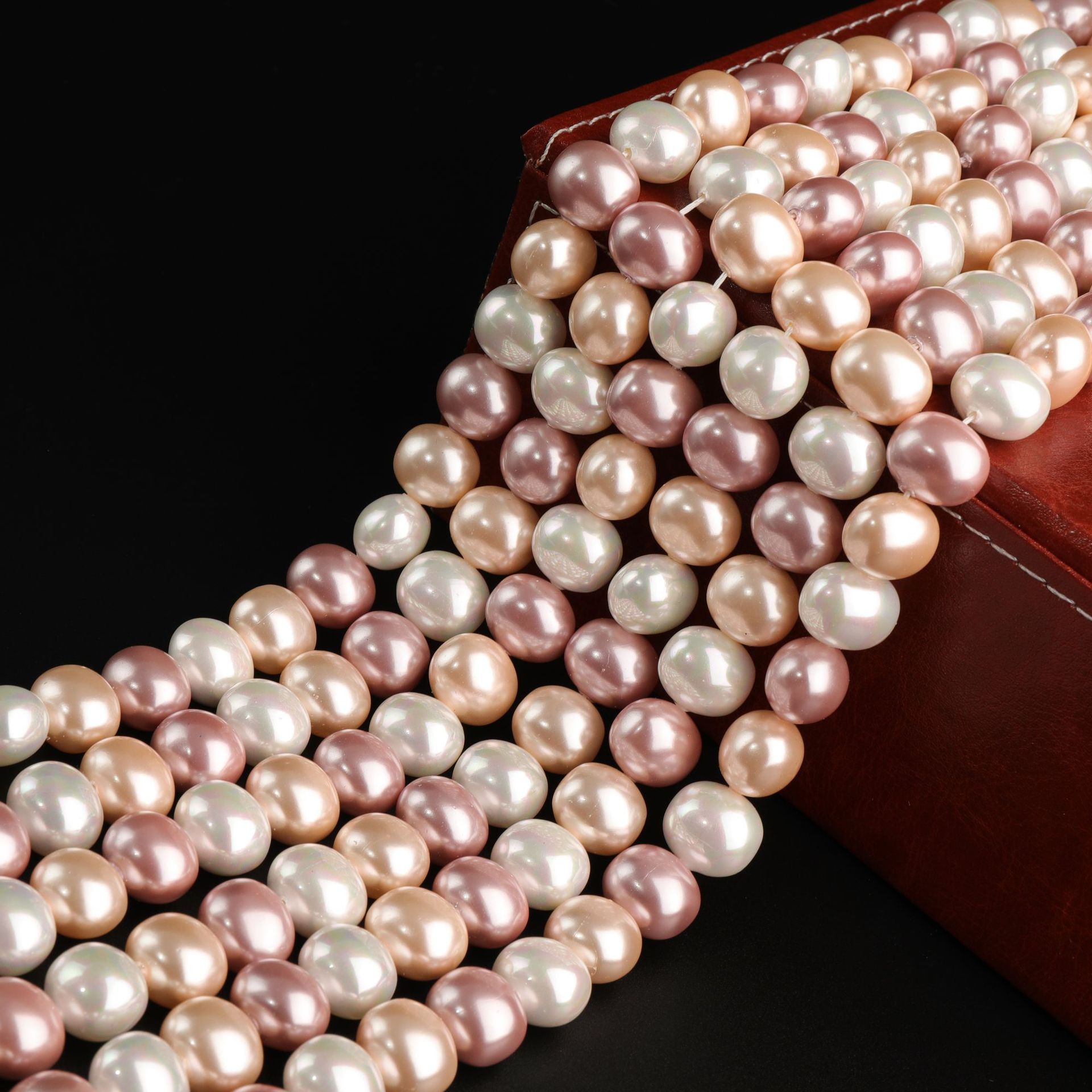 Factory direct supply of broad bean-shaped straight-hole shell pearls, naturally shaped horizontal-hole shell pearls, handcrafted DIY jewelry accessories and beads pic 7