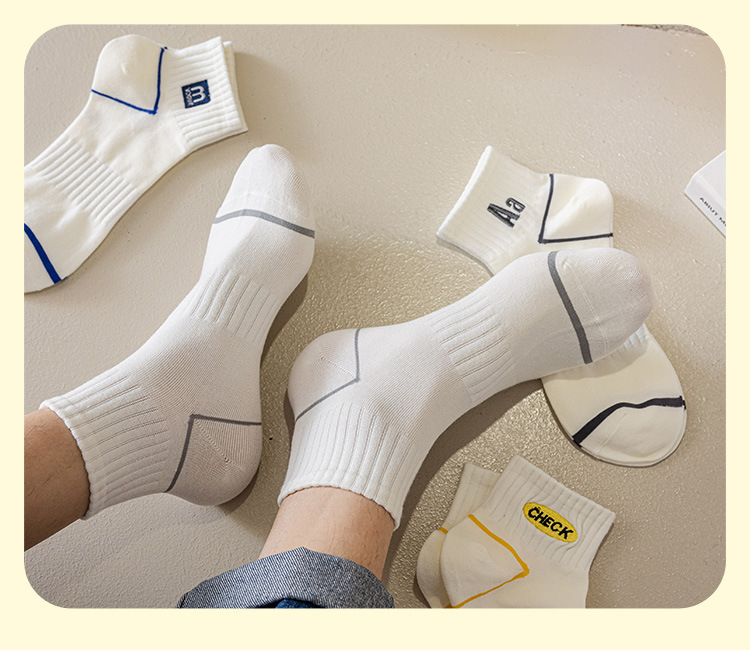 新款简约刺绣英文字母袜2023新品袜子舒适薄款百搭休闲棉质袜批发详情13