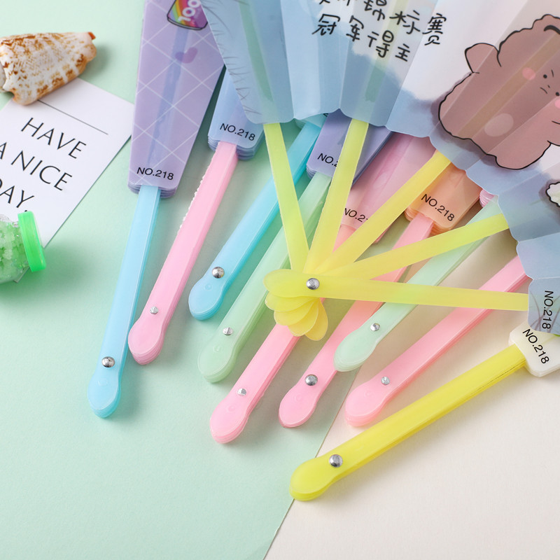 夏天可爱卡通小扇子儿童学生折叠扇子便携随身中国风迷你塑料折扇详情6