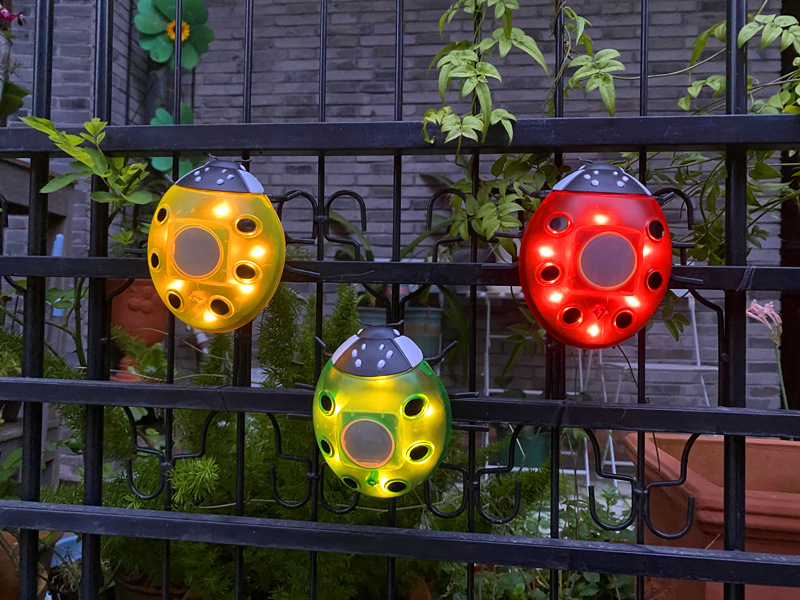 New products of outdoor solar garden lights, household garden fence lights and solar beetle lights have been dispatched pic 1
