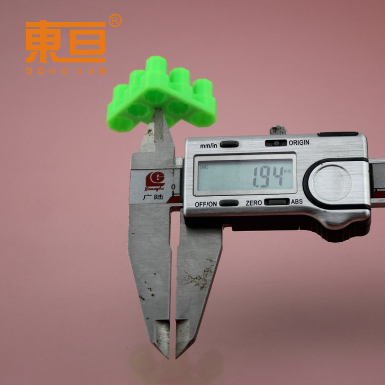 FJ6Z382415 Soft Green Airplane 6-column soft rubber building blocks, building block accessories, octagonal building blocks, universal building blocks pic 1