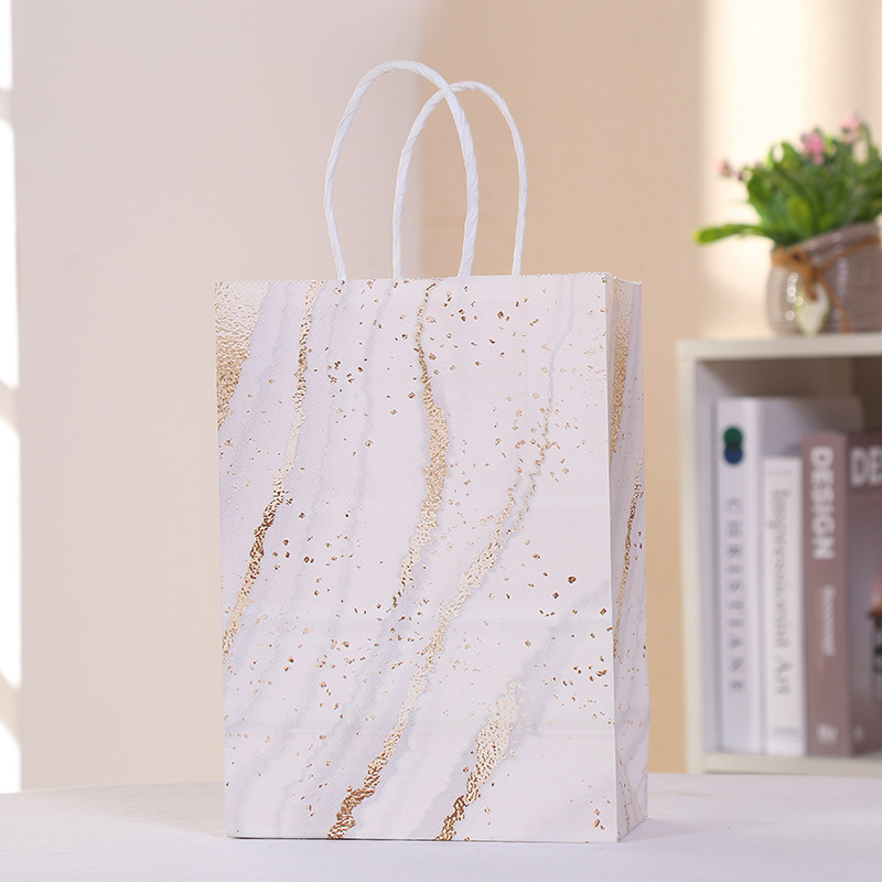 Factory wholesale of hand-held paper bags, kraft paper bags, party and party gift bags, gift bags, candy bags, customized pic 6