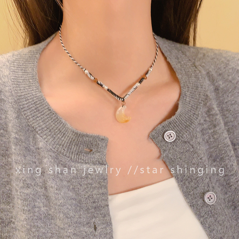 This simple new Chinese-style retro Zen-inspired necklace is versatile and elegant. It features a niche ethnic collarbone chain with an ancient design sense as an accessory pic 26