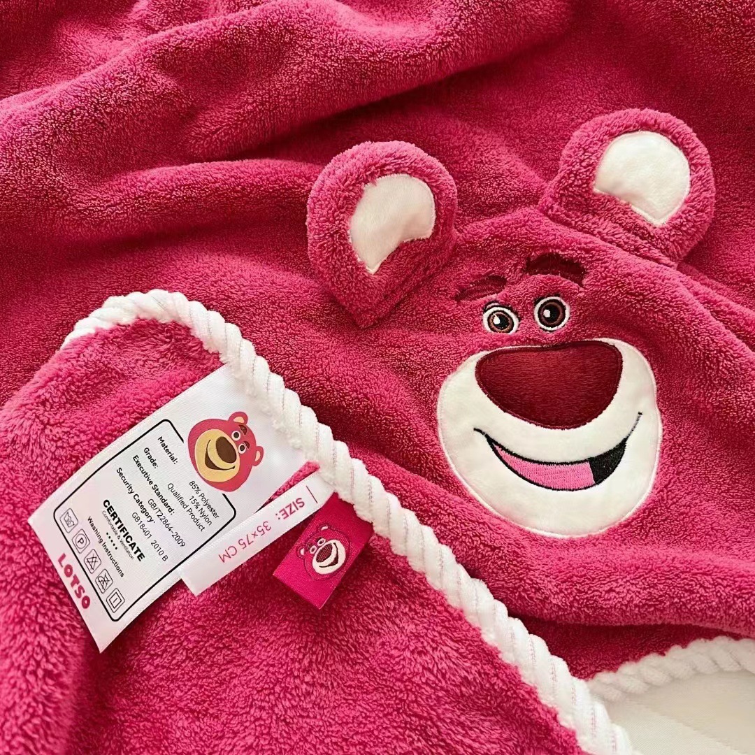 New Strawberry Bear bath towel two-piece set, absorbent towel bath towel set, cartoon bath coral fleece wholesale and consignment pic 5
