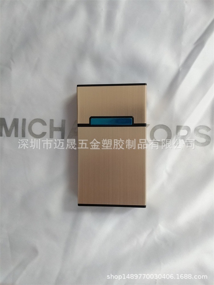 A 20-pack ultra-thin sliding automatic lid made of metal aluminum alloy for ladies pic 2