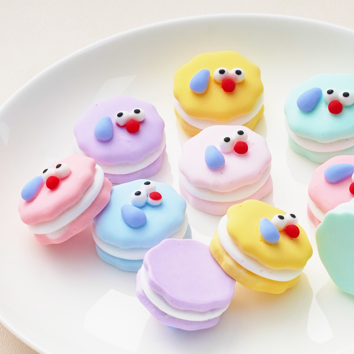 Pearlescent bell ~ New colorful lacquered pet bell keychain, mobile phone chain, bell diy accessory material pendant pic 6