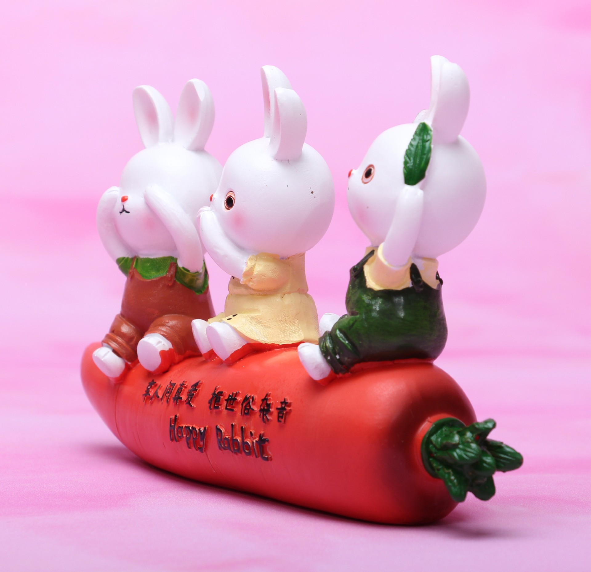 Creative, cute and unadorable rabbit figurines pic 7
