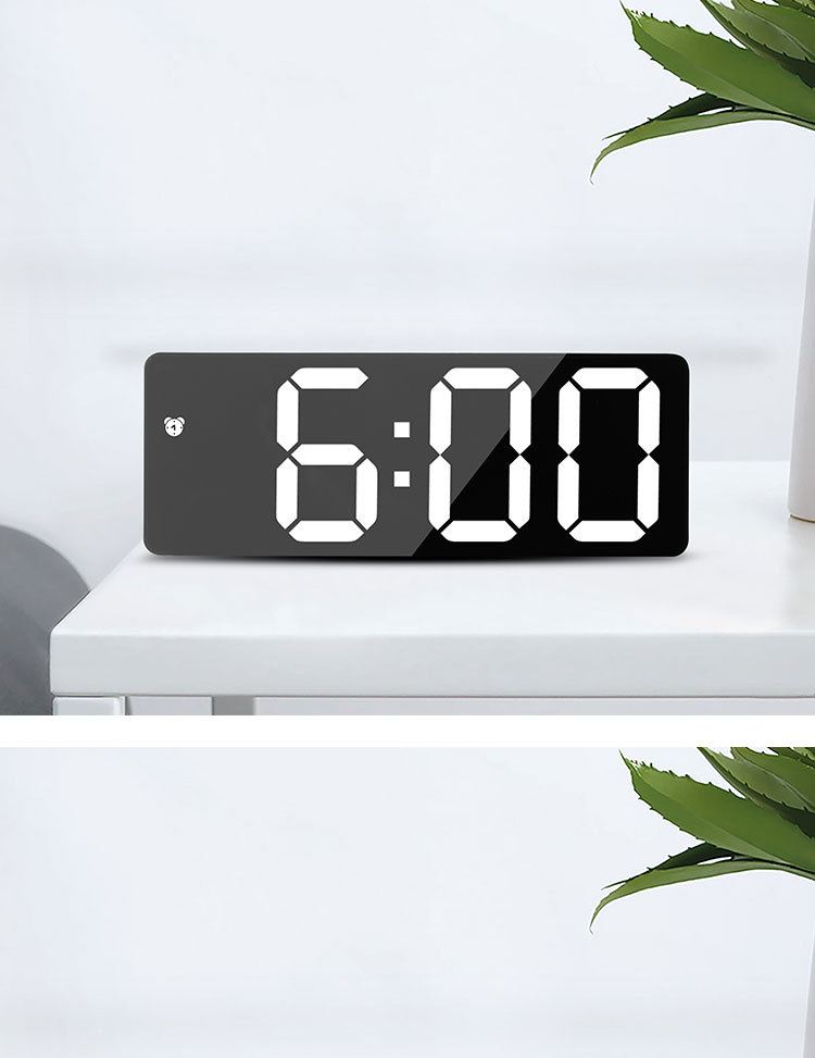 Factory direct sales LED electronic alarm clock, simple style clock battery, plug-in dual-purpose clock, Yida Time 0711-12 pic 45