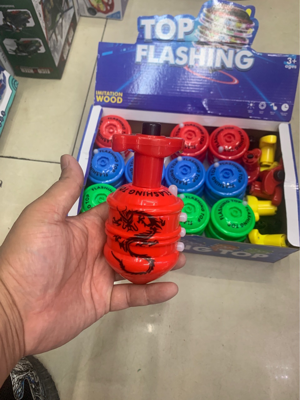 新款红外线音乐陀螺卡通发闪光儿童玩具新款地摊夜市热销批发光礼详情6