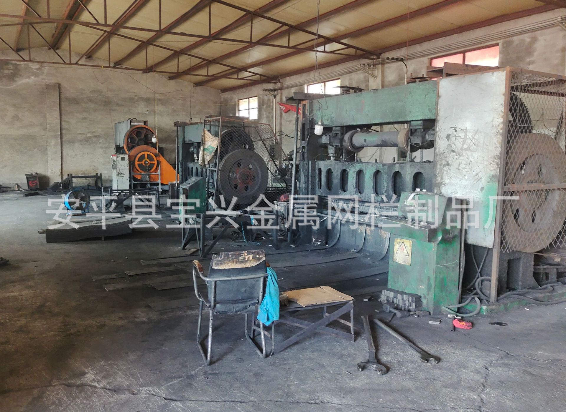 厂家加厚冲压菱形铁网网格金属网板吊顶菱形拉伸网铝网不锈钢网片详情2