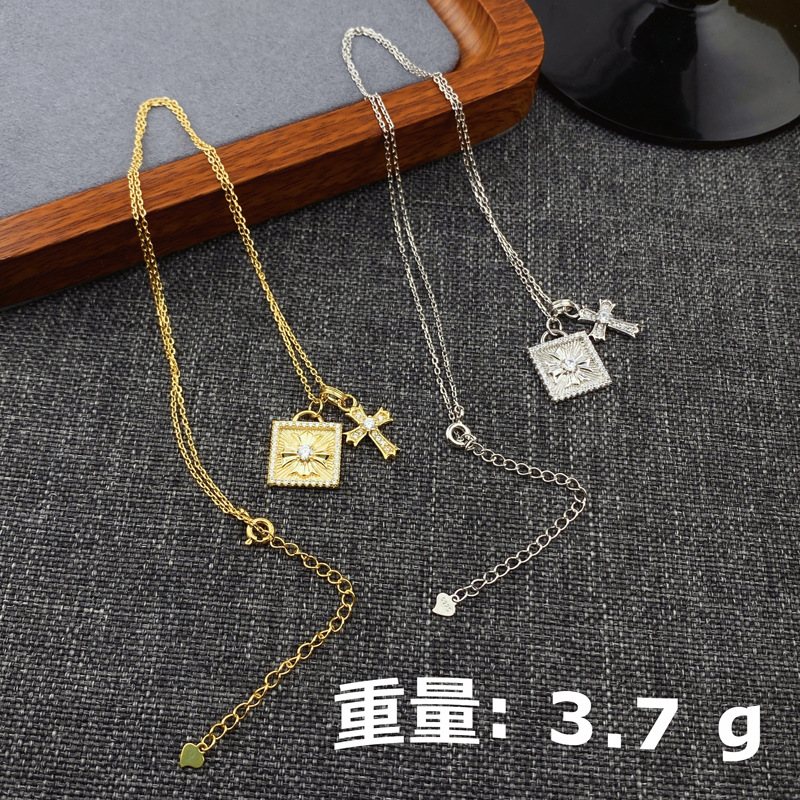 S925银十字花吊坠几何方形项链微镶轻奢电镀真白金颈链气质锁骨链详情15