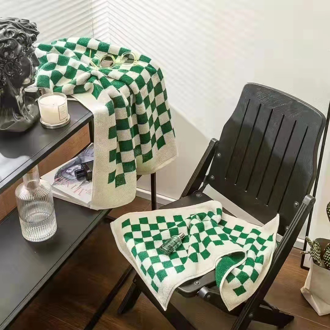 Futian cotton towels, bath towels, jacquard checkered, dormitory students, plain household face towels, wedding gifts, new style wholesale pic 5