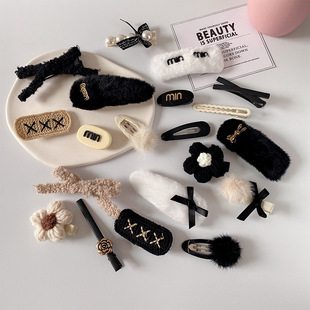 2024年网红洗脸专用束发带敷面膜化妆发箍洗漱毛绒头巾兔耳朵蝴蝶结发饰详情14