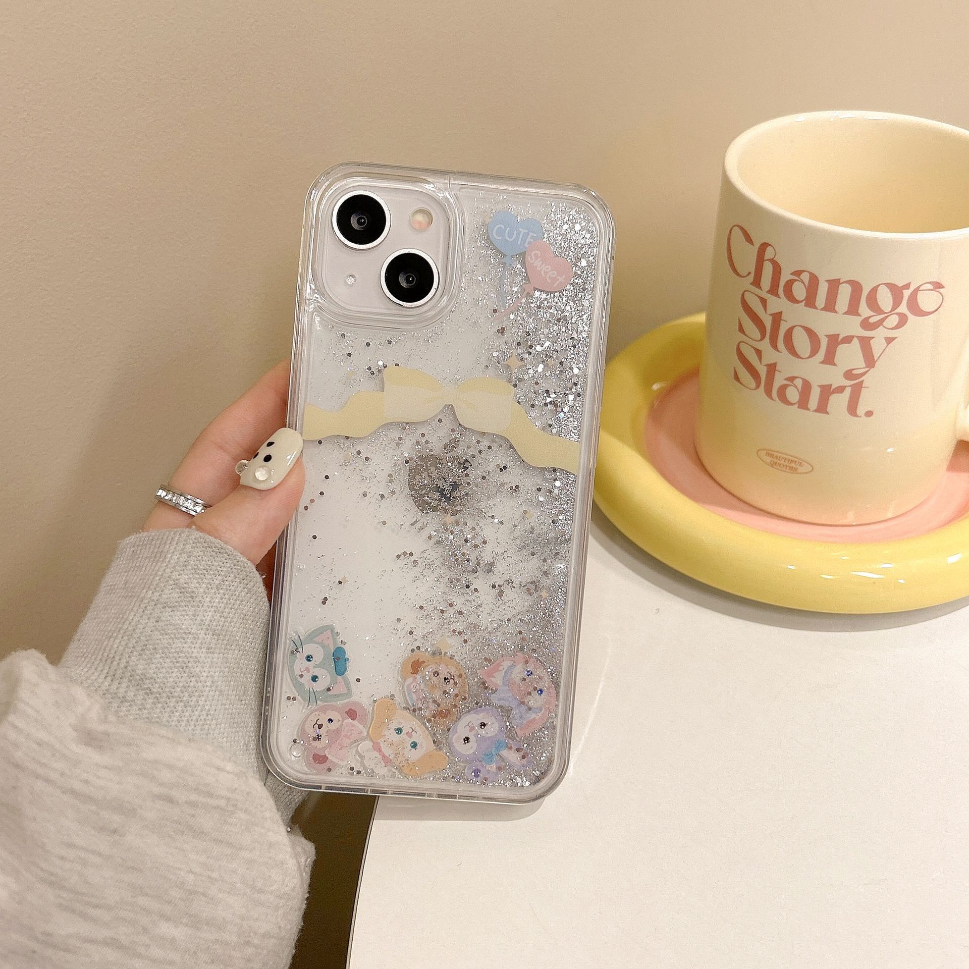 The popular cartoon is cute and fun, suitable for iPhone14pro max and iPhone 15. The phone case is 13/12 transparent with flowing sand pic 53