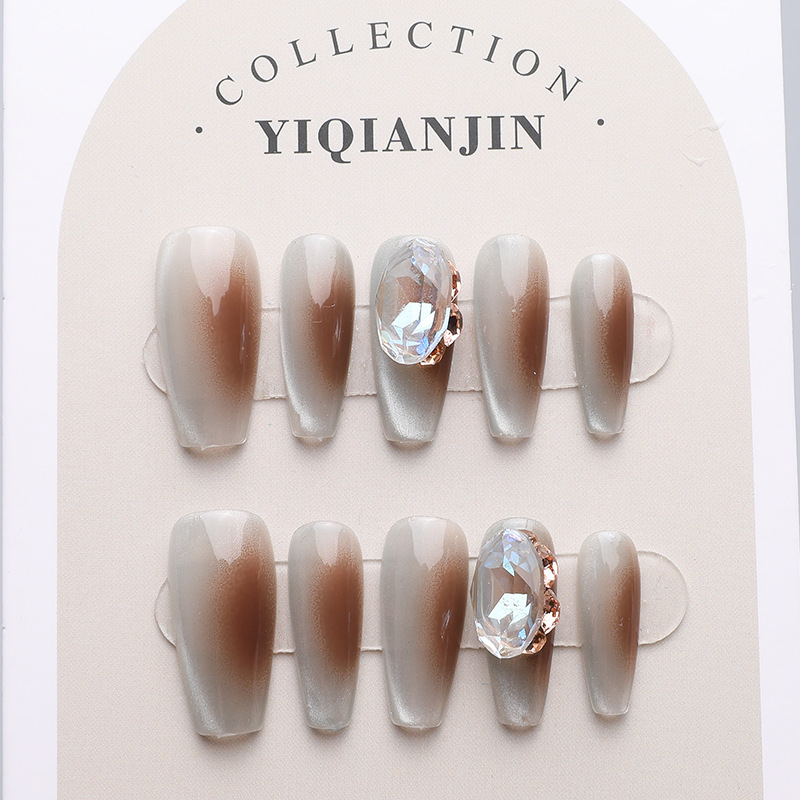 小红书爆款长T棕喷枪纯手工穿戴甲美甲工厂直发网红指甲贴片批发详情10