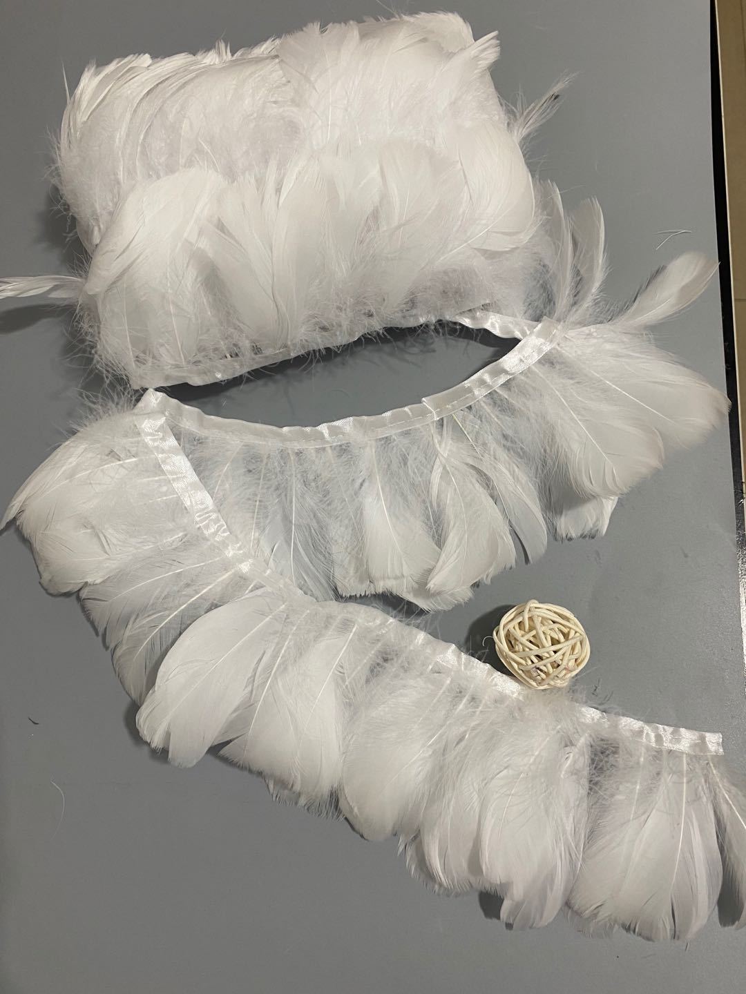 In stock, there are feathered fabric with white goose feathers, feathered edge lampshades, chandelier strips, light strips, decorative clothing accessories pic 17