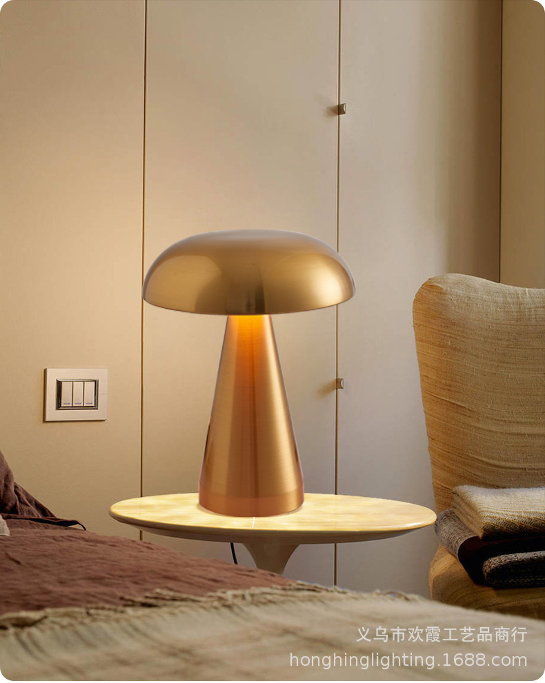 New cross-border bar and restaurant table lamps, rechargeable mushroom lamps, bar and bedroom bedside atmosphere table lamps, dimming night lights pic 2