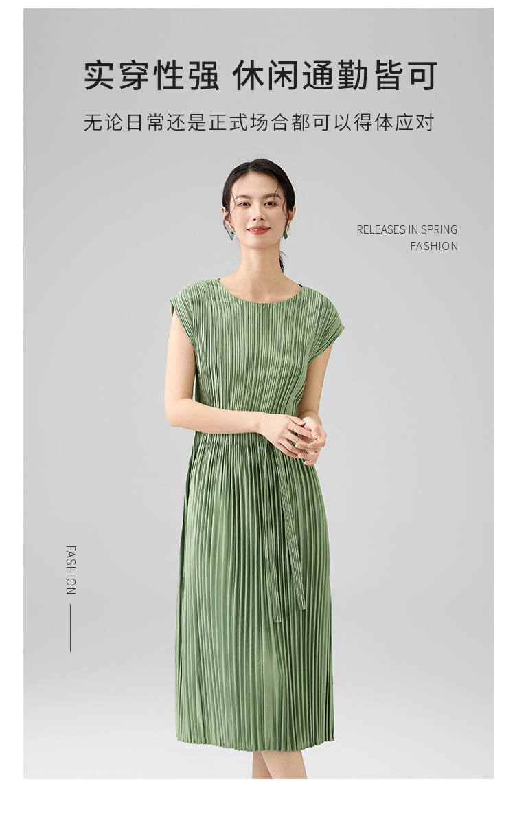 Counter quality 2025 Spring/Summer style Versatile round-neck sleeveless high-end dress Loose slimming lace-up long dress pic 8