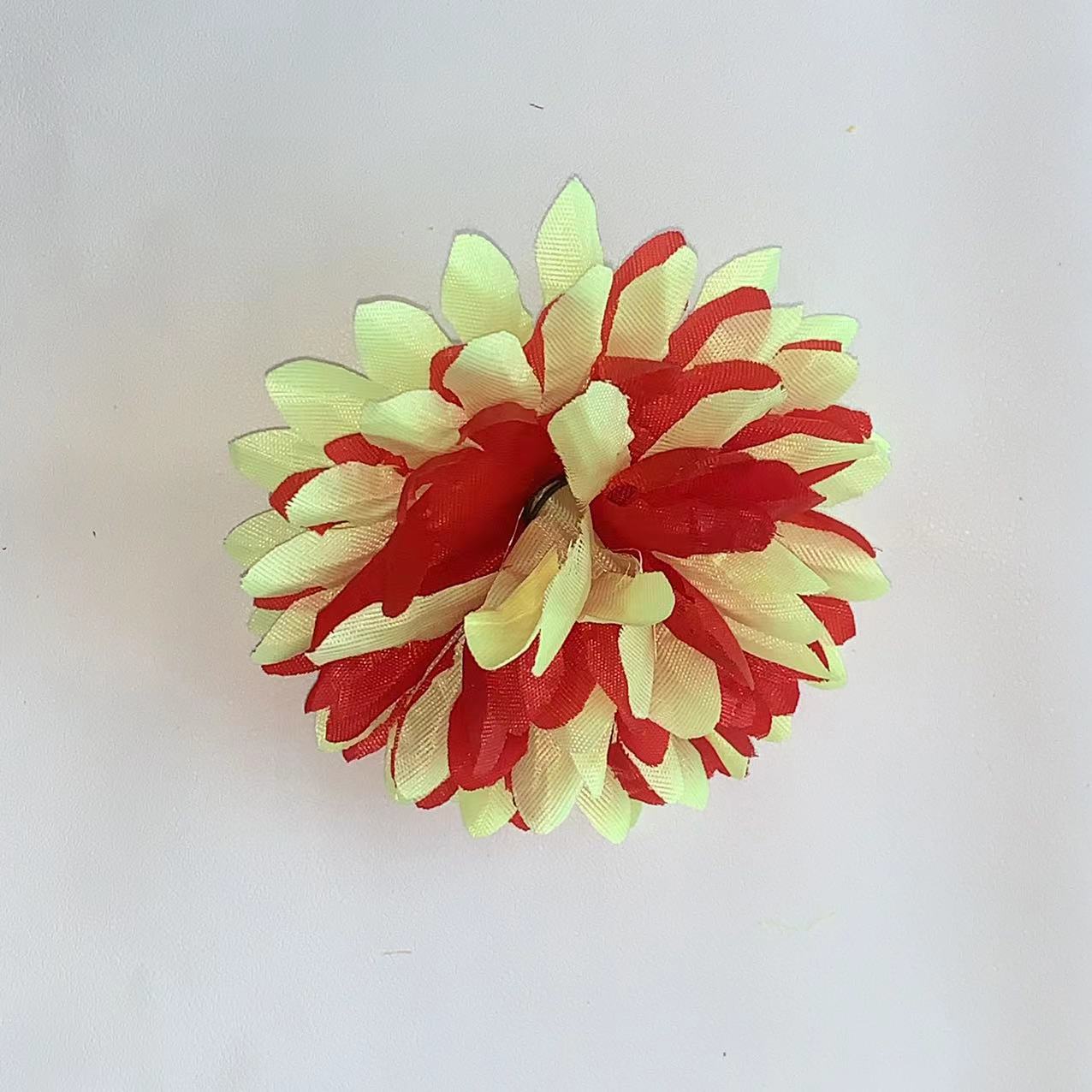 The flowers are cheap and beautiful. The flower heads are preserved flowers. We offer wholesale of fake flower arrangements for visiting graves and paying respects during the Qingming Festival pic 11