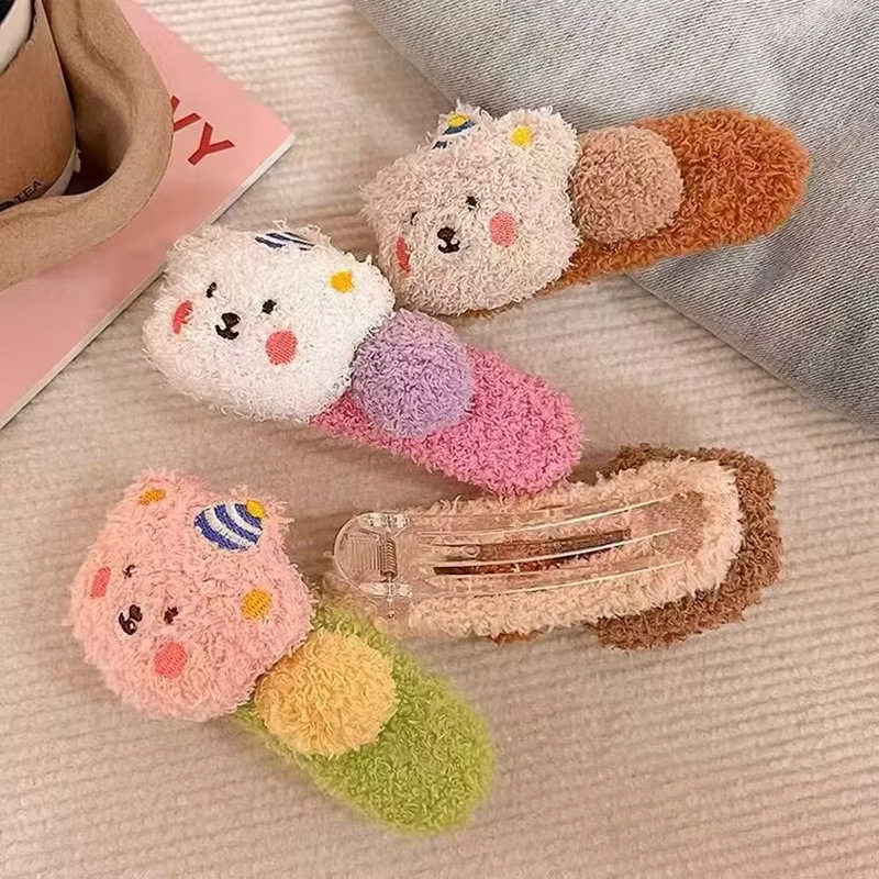 新款韩国秋冬毛绒布丁熊可爱鸭嘴夹大号发夹女后脑勺盘发发卡头饰详情8