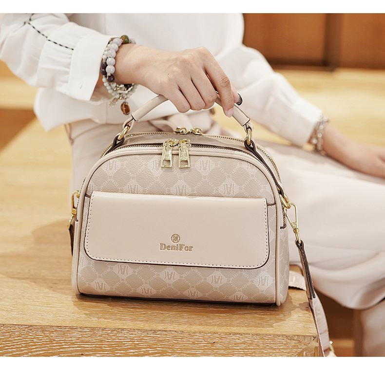 厂家2023新款女包宽肩带小方包女单肩斜跨包手提包包女潮一件代发详情15