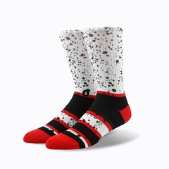 红袜子西客优品厂家舒适柔软平板刺绣女士中筒袜详情5