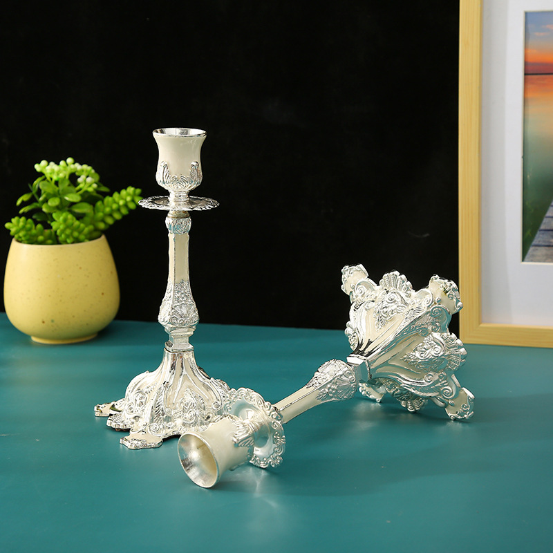 European-style light luxury metal candlestick ornaments, romantic and retro coffee and Western restaurant candle decorations, table setting wholesale pic 6