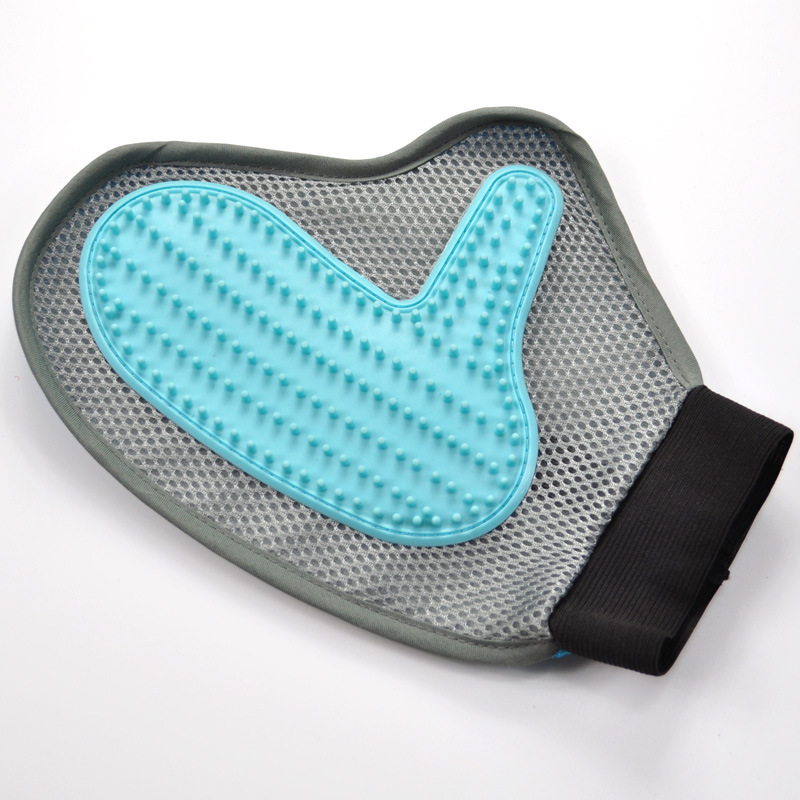 Direct sales from the manufacturer of pet grooming products, pet gloves, dog bath brushes, pet cleaning and flea removal pic 3