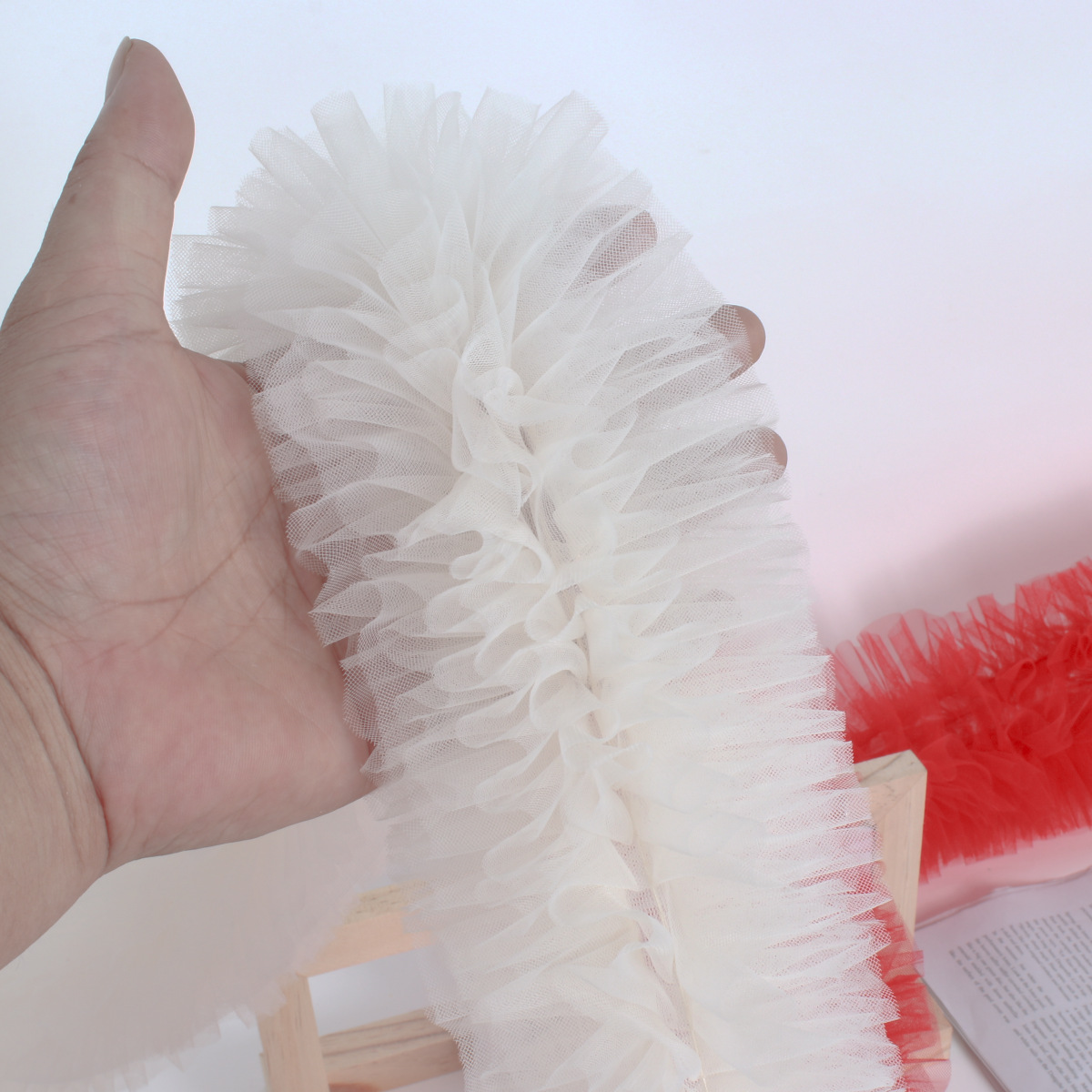 蓬蓬裙蕾丝花边缩褶手工婚纱立体网纱裙摆服装韩式儿童现货批发详情1