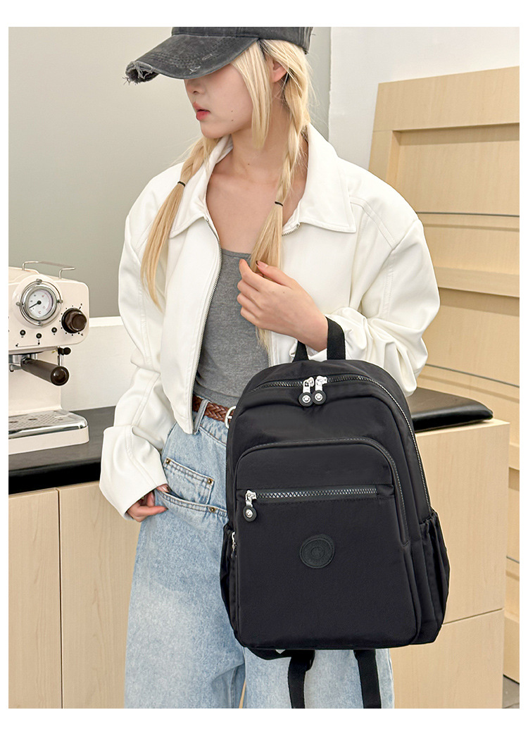 厂家百搭牛津布双肩包女2025新款大容量轻便旅行背包女批发详情28