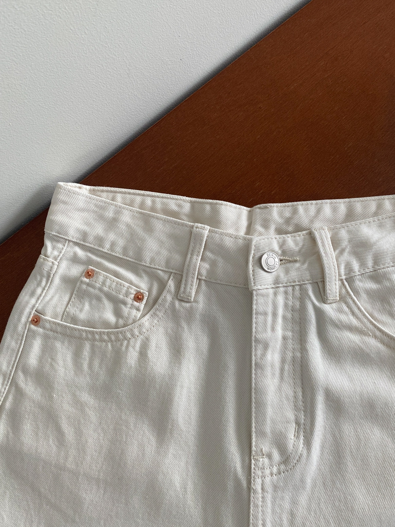 GAGD white Tencel wide-leg jeans for women, simple, loose and drape straight-leg jeans pic 31