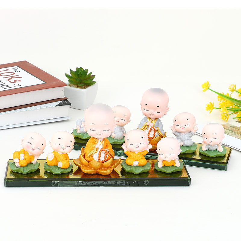 可爱童年小和尚水晶座汽车摇头摆件车载饰品组合套装一件代发详情9