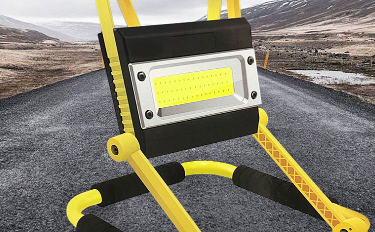 Emergency rescue lights, rechargeable floodlights, outdoor projection lights, waterproof portable work lights, mobile emergency searchlights pic 2