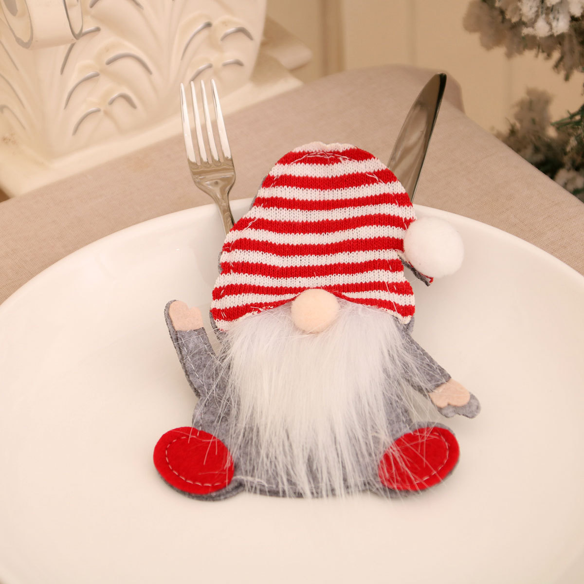 Cross-border new dwarf knife and fork set, faceless old man knife and fork bag, Rudolph tableware set, Christmas decoration items pic 13