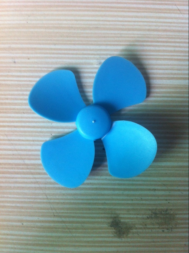 We produce and process various types of propellers, including 4-blade wind turbine propellers, and sell various model accessories and 6CM propellers pic 1