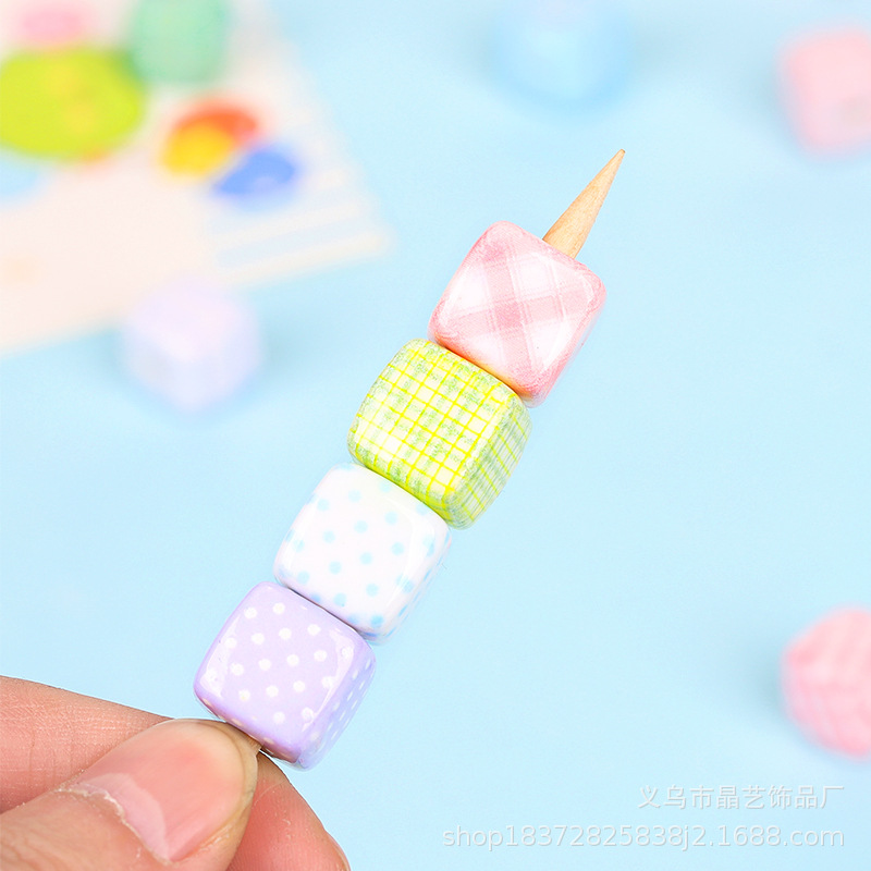 DIY versatile creative checkered bead girl bracelet, mobile phone chain, acrylic beaded checkered square headwear accessories pic 5