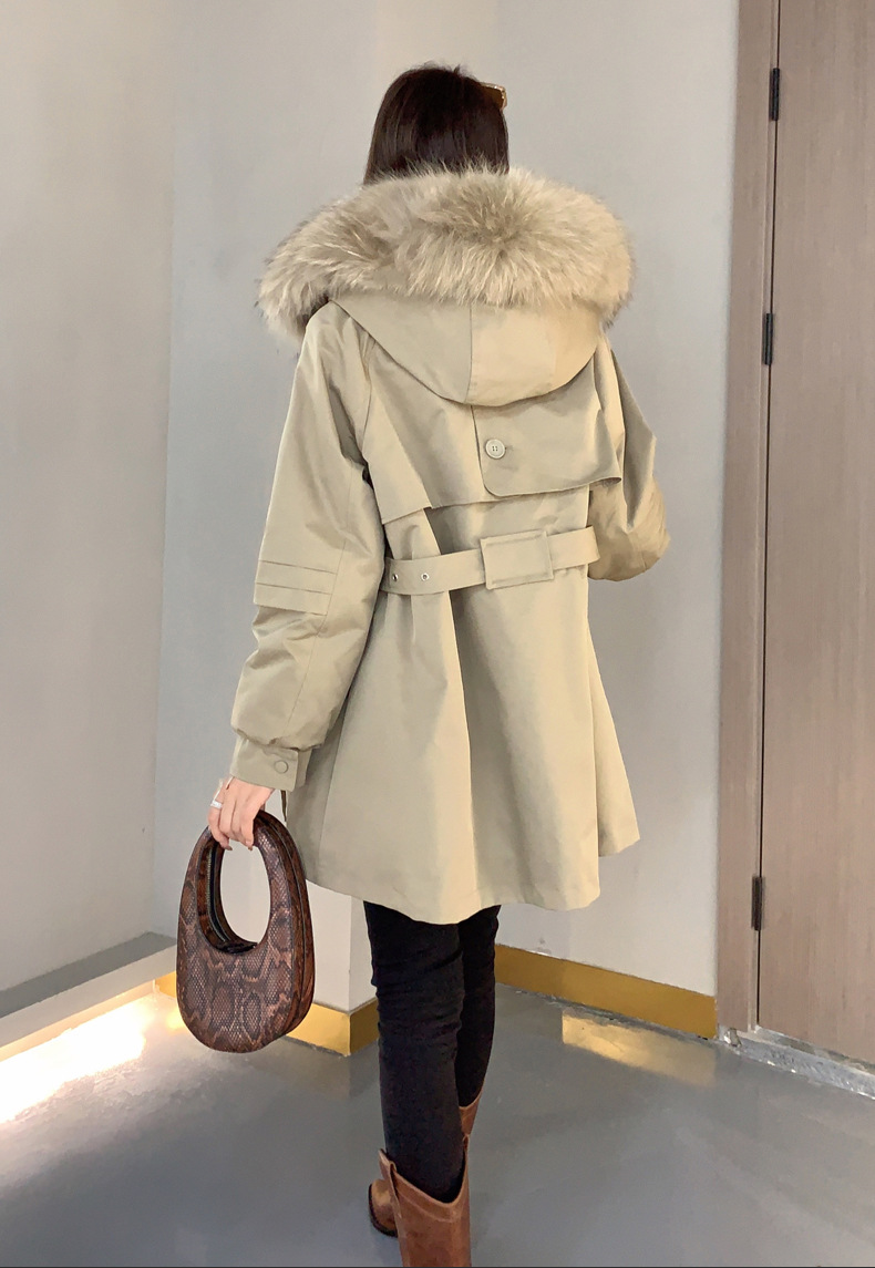 This is a mid-length winter Korean-style fashionable lace-up jacket with a cinched waist and a stylish large fur collar, designed with a rabbit fur inner liner pic 5
