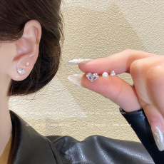 Wholesale of popular brushed frosted stud earrings for women with a light luxury and high-end InS-style, golden round stud earrings in the style of love beans pic 7