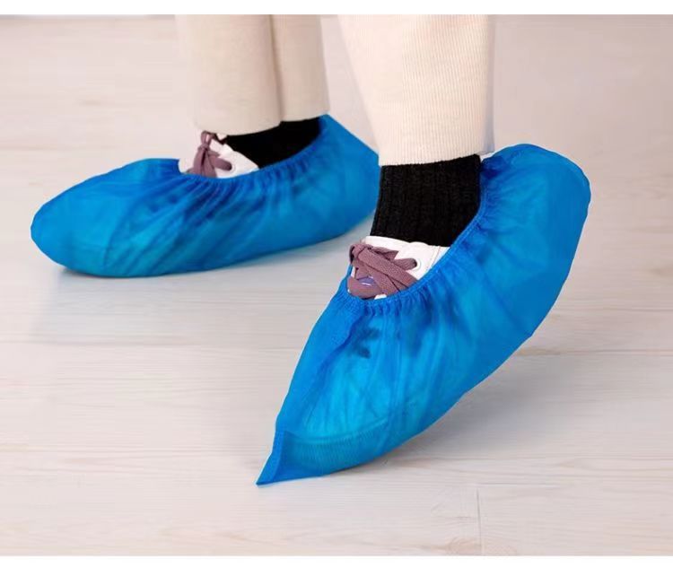 Disposable shoe covers, thickened non-woven fabric, dust-proof, anti-slip and wear-resistant plastic PE waterproof shoe covers for both indoor and outdoor use pic 7