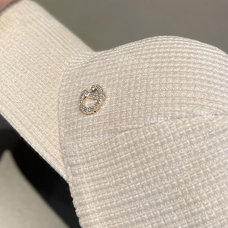 帽子女镶钻D字母灯芯绒鸭舌帽秋冬季韩版时尚百搭弯檐青年棒球帽详情15