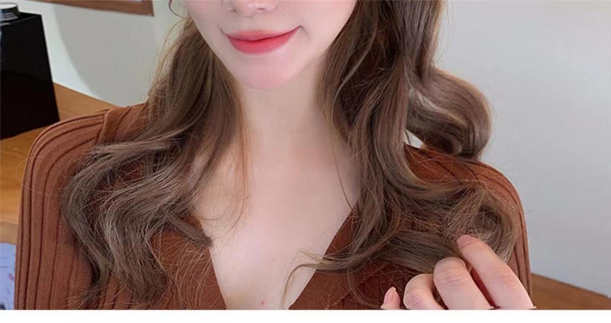 The new fabric color-blocking headband with teeth for washing the face and hair clip is a versatile and high-end accessory for going out pic 10