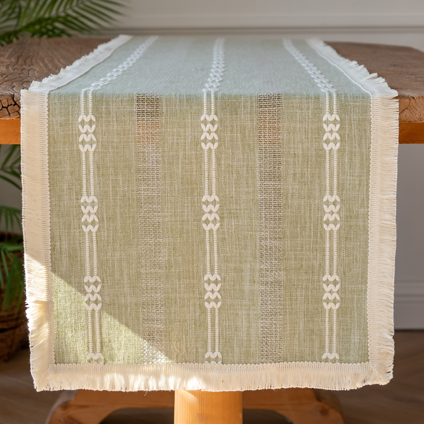 (Light Moon - tassel) American-style hollowed-out table flag woven home coffee table TV cabinet Hotel bed flag Yama pic 1