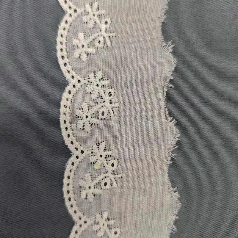 Wholesale of cotton embroidered lace, hollowed-out lace, embroidered skirt hem, clothing accessories, milk silk, perforated, barcode 2.5 pic 65